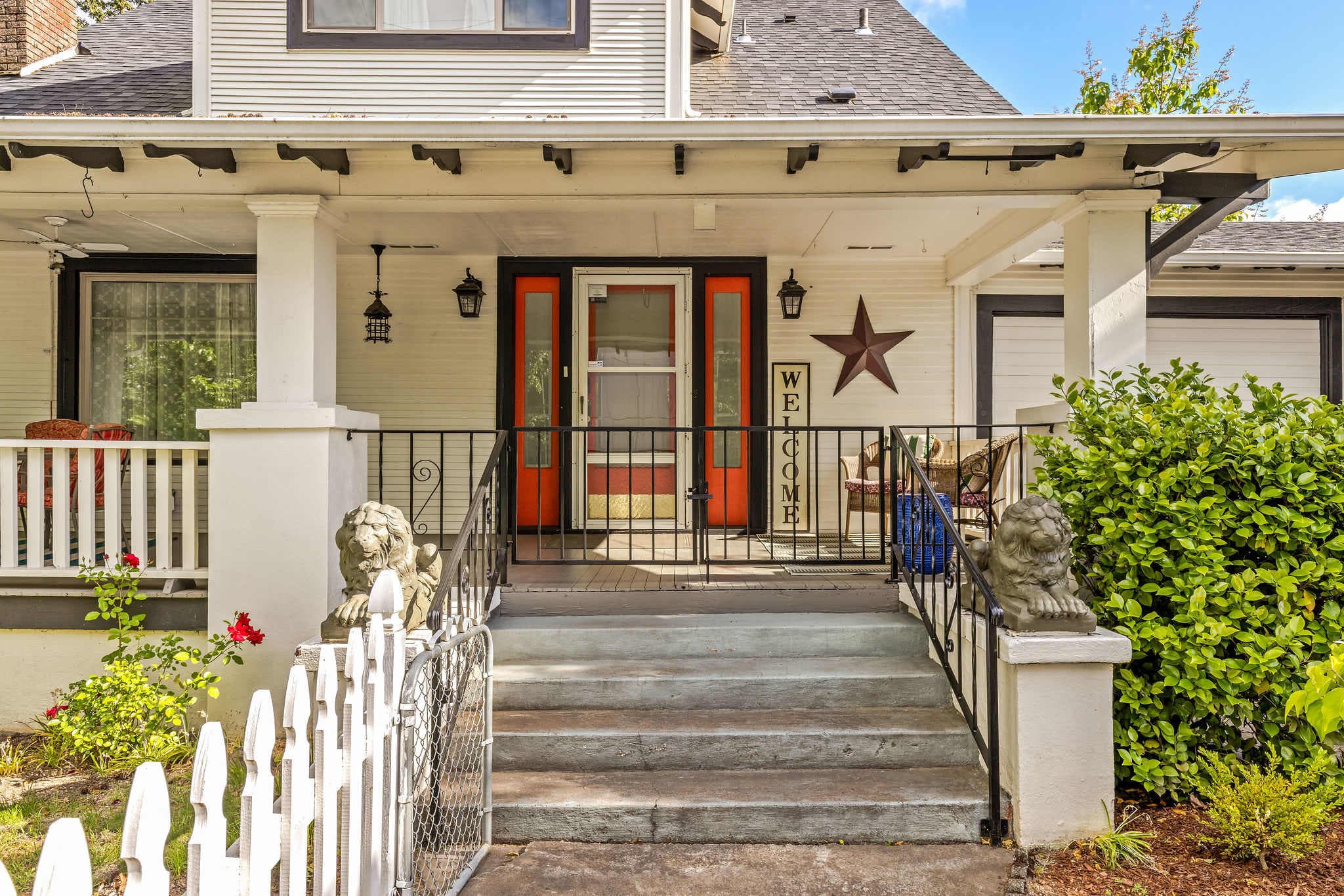 5th St Bungalow - Historic Charm Near 3rd St — photo 5