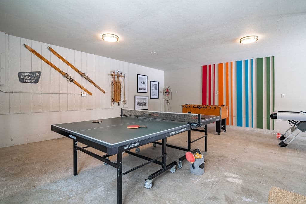 Chateau Relaxeau: Game Room Hot Tub Pet Friendly — photo 3