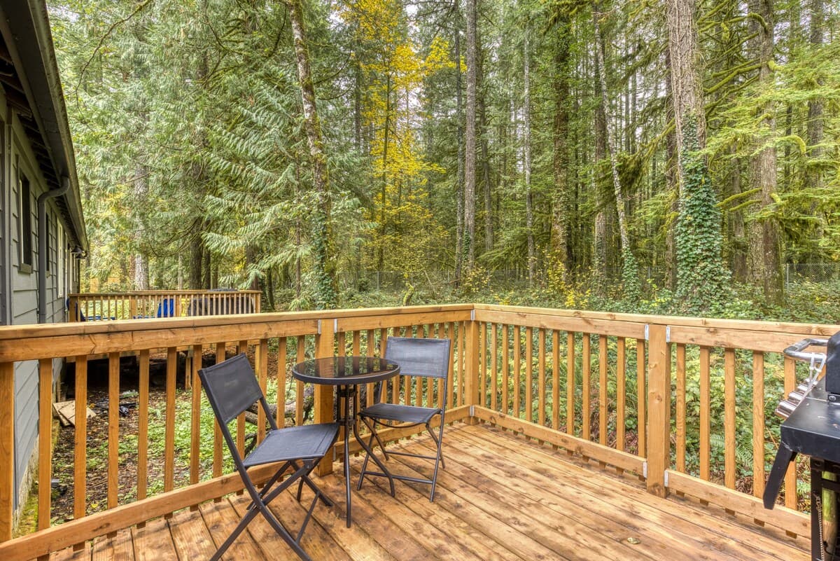 Chic Mt. Hood Retreat, Private Deck - Mt Air 6 — photo 2