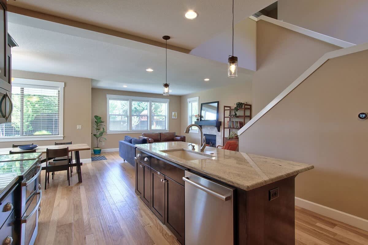 Creekside Hideaway - Wine Country by 3rd St — photo 8