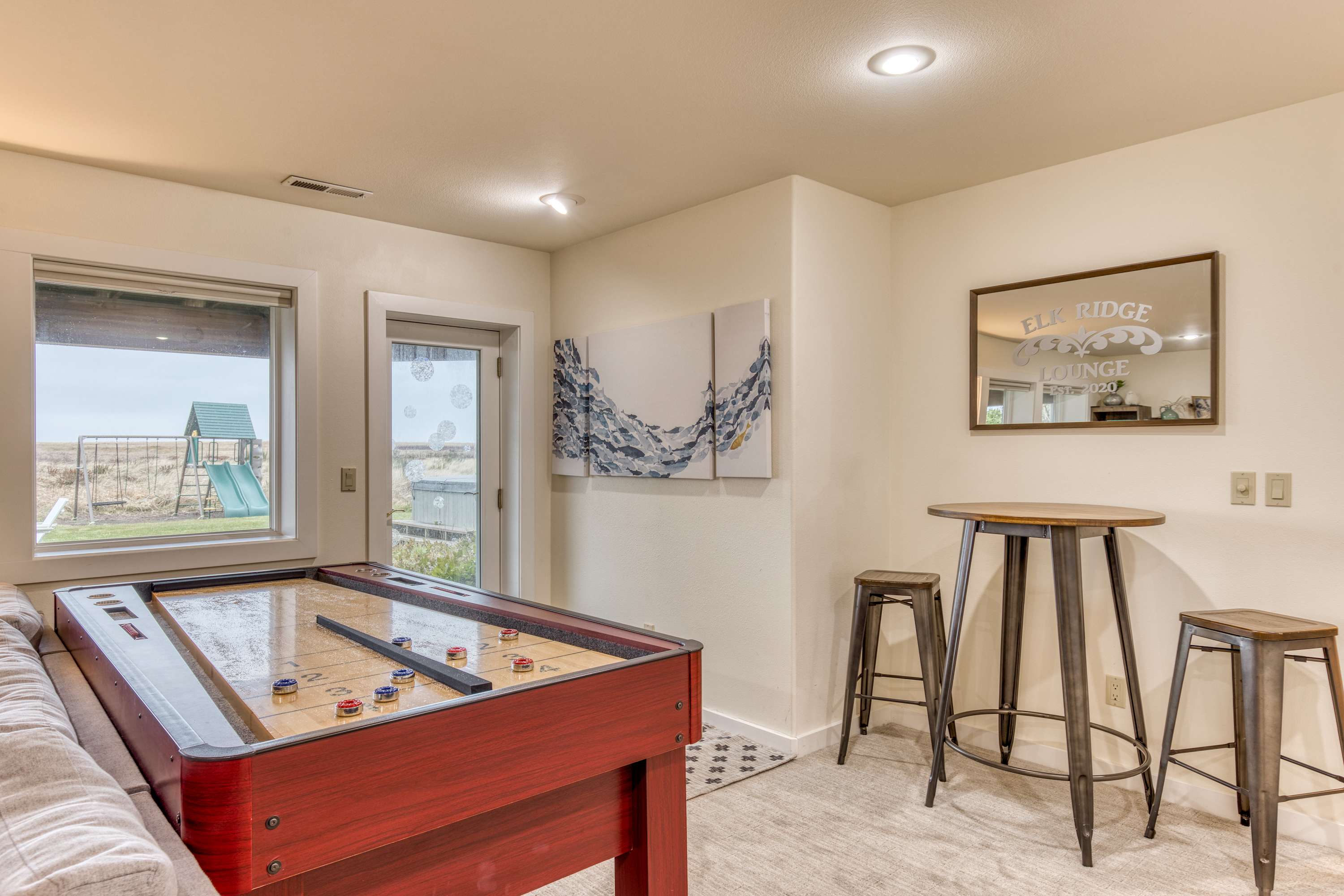 Elk Ridge - Lux Oceanfront Family Retreat Hot Tub — photo 5