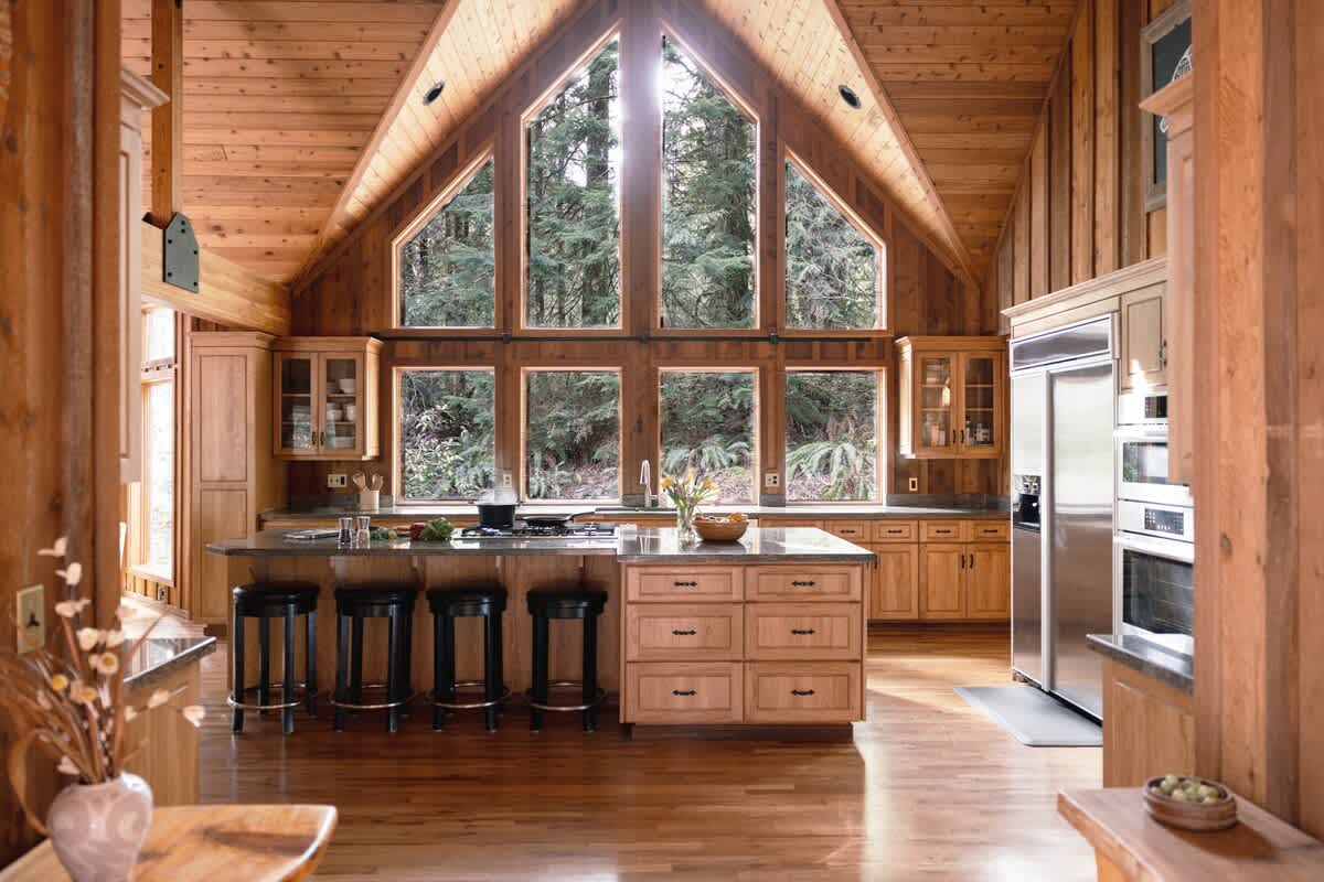 Forrest Lodge Luxe with Hot Tub & Sauna — photo 3
