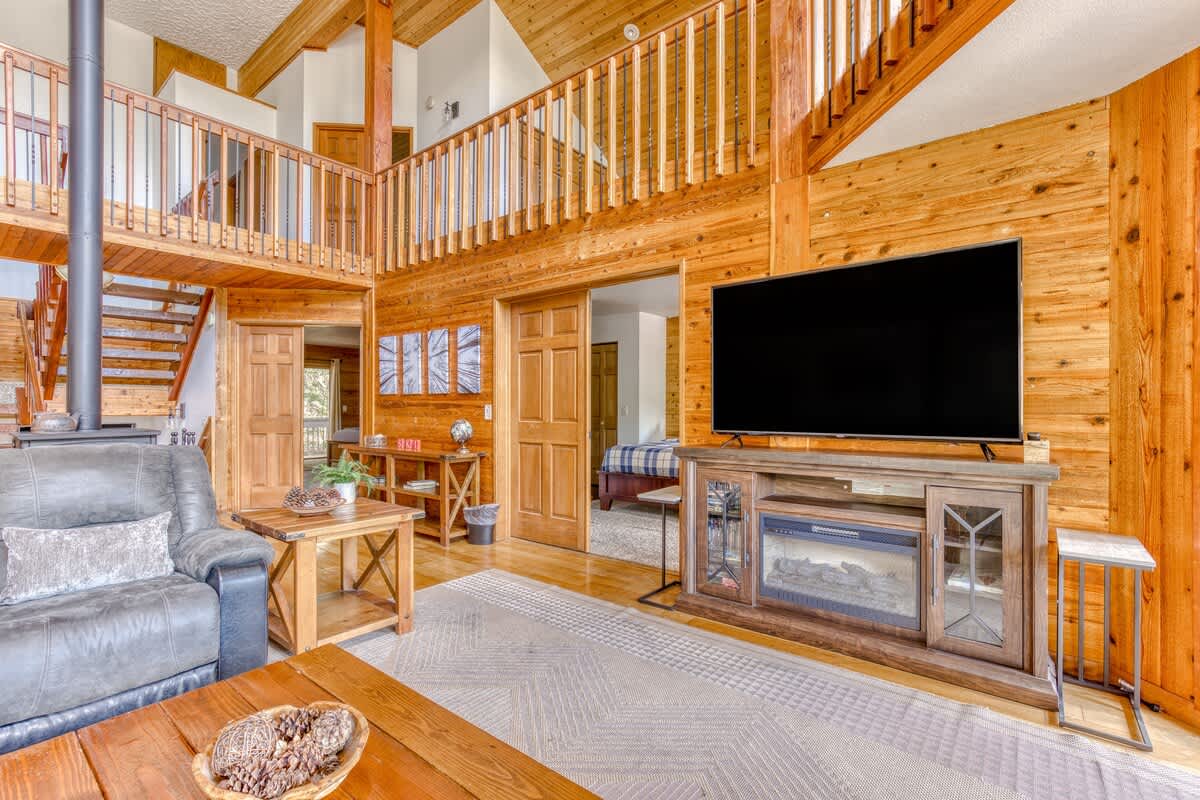 Great Blue Lodge - Scenic escape | Hot tub & sauna — photo 8