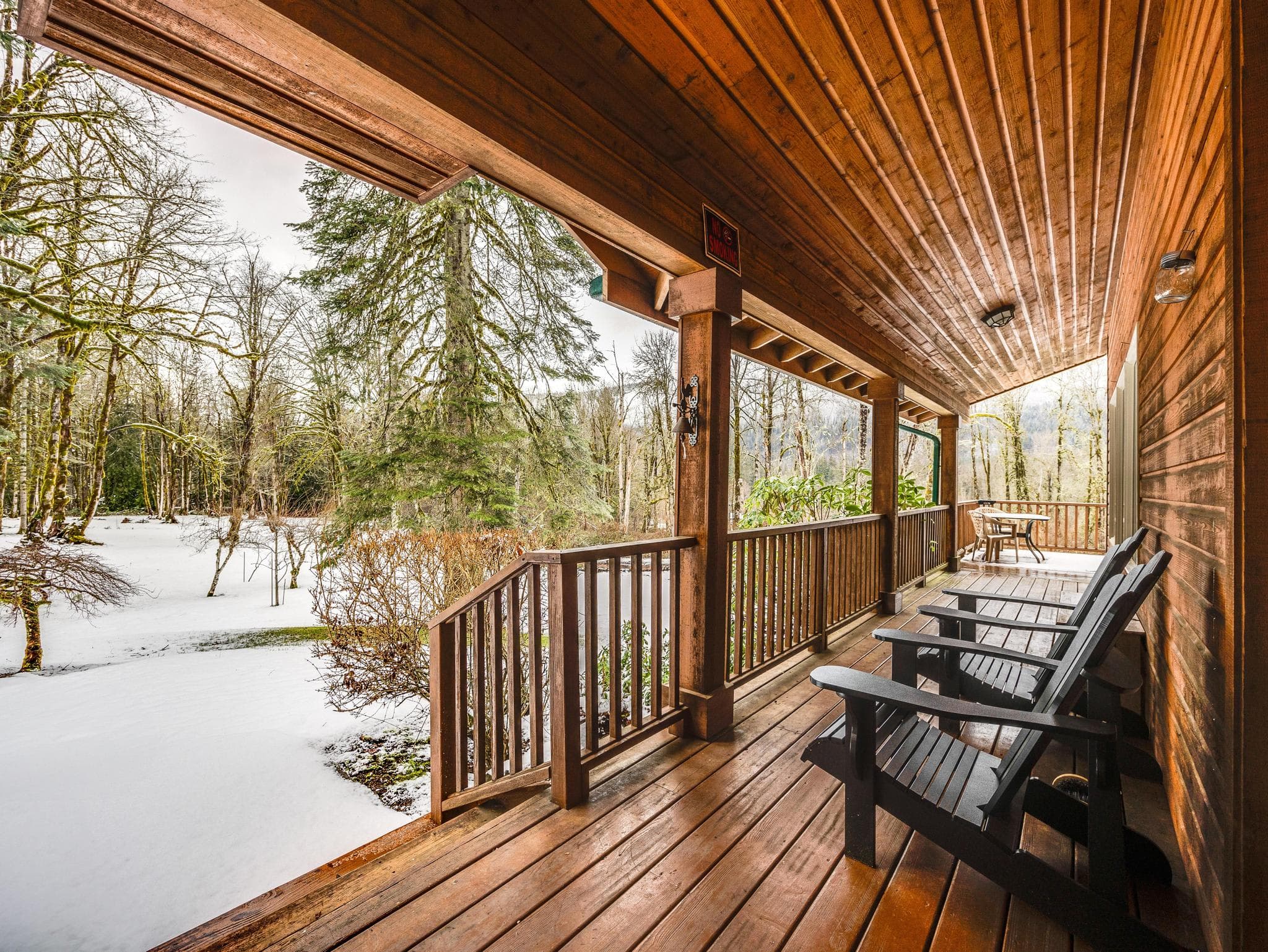 Iron Mountain Lodge Hot Tub and Game Room — photo 8