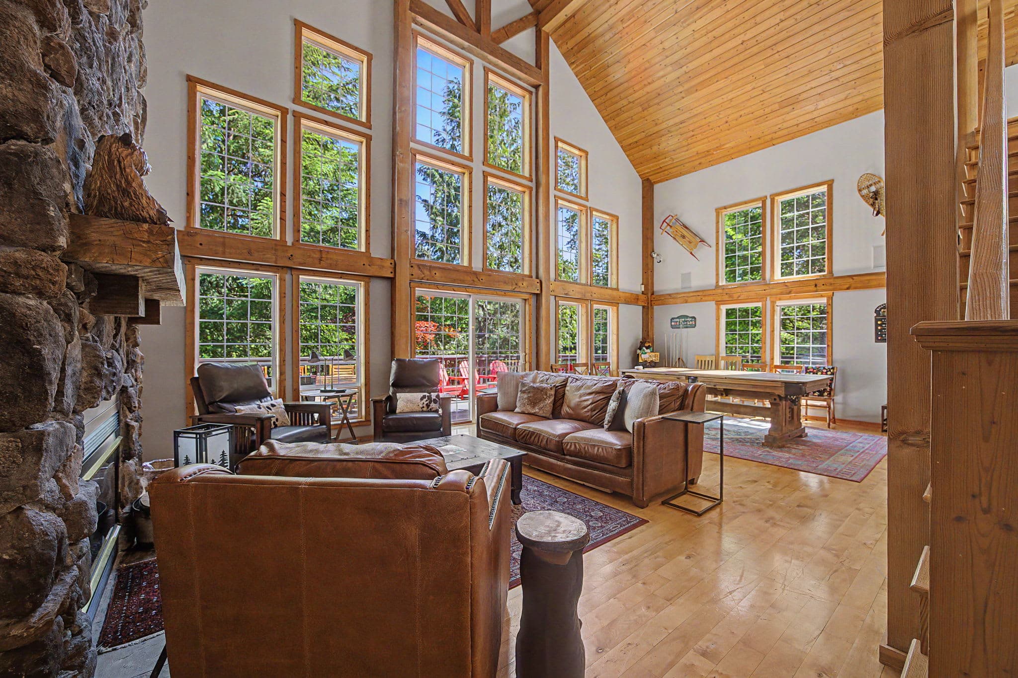 Lazy Bear Lodge: Hot Tub, Game Room & Dogs OK — photo 8