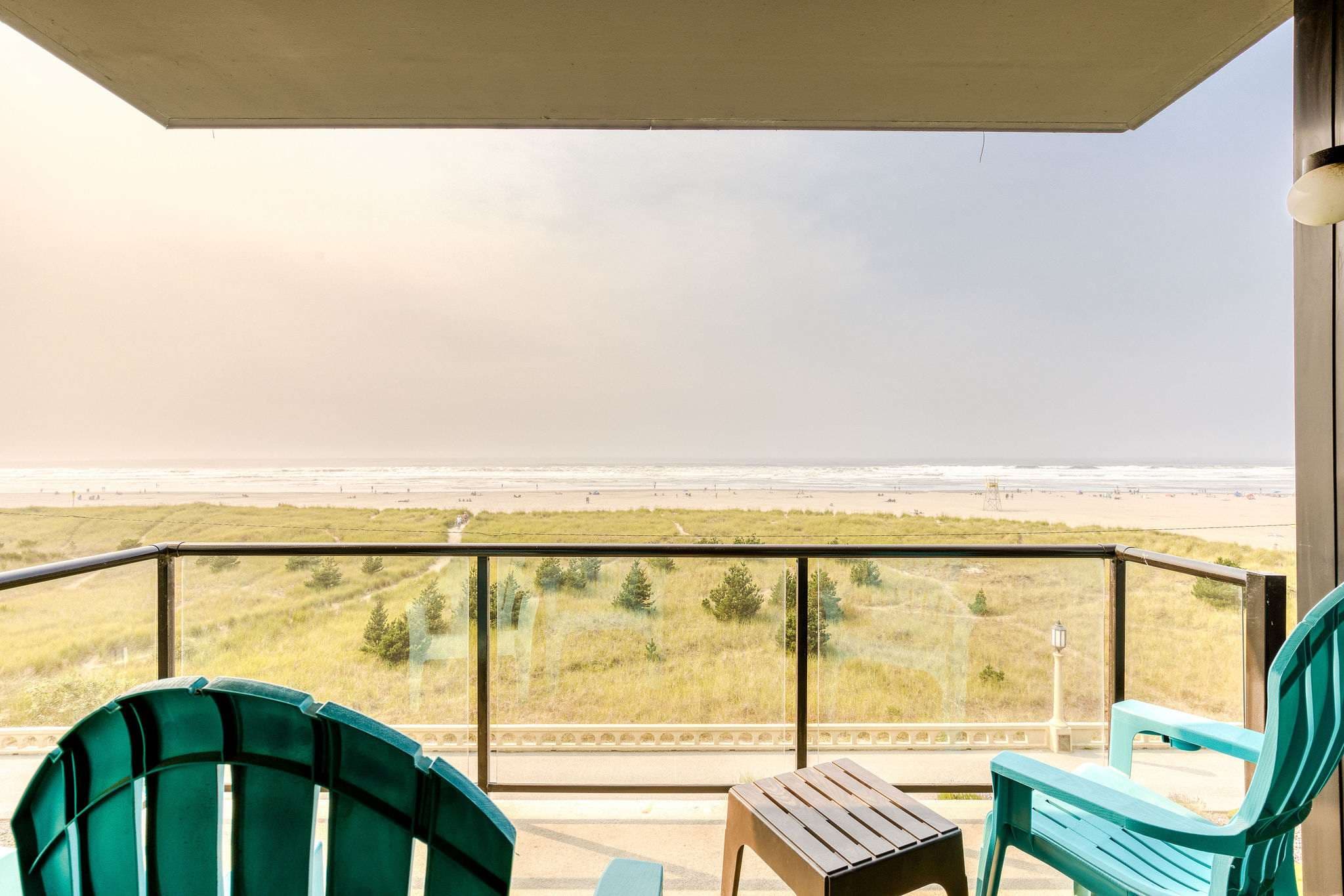 Sand & Sea (304) Retro Chic - Beachfront Retreat — photo 8