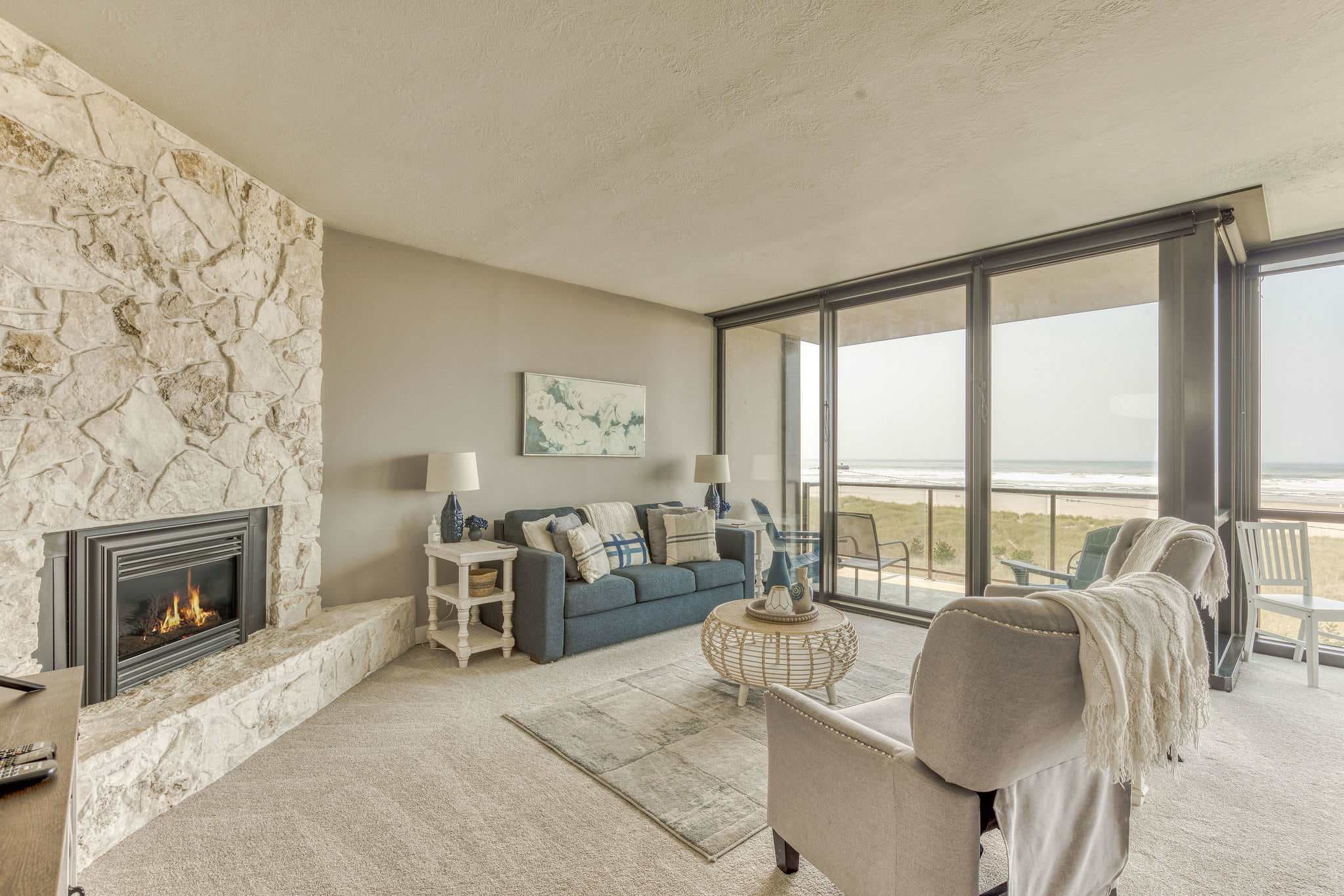 Sand & Sea (306 308) - 2x Luxury Oceanfront condos — photo 6