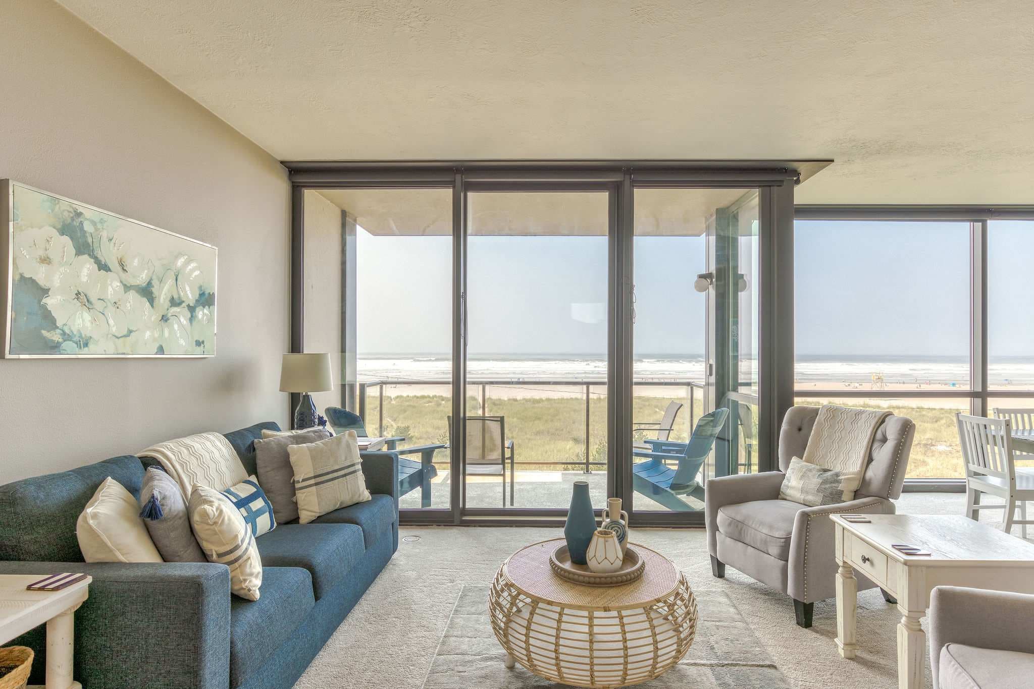 Sand & Sea (308) Just Enuf - Lux Beachfront Condo — photo 3