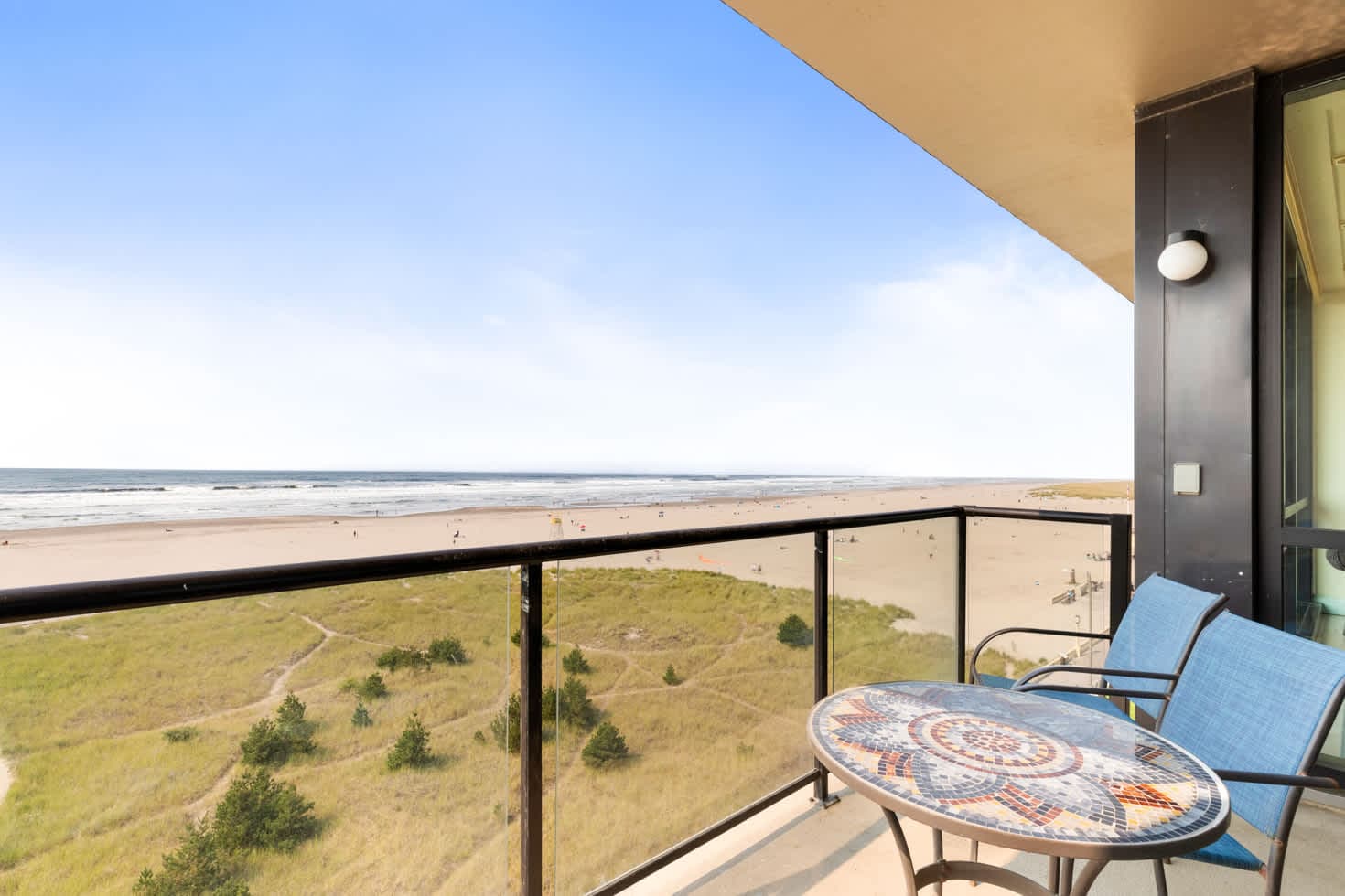 Sand & Sea (608) Penthouse Paradise: Spacious Top Floor Oceanfront — photo 6