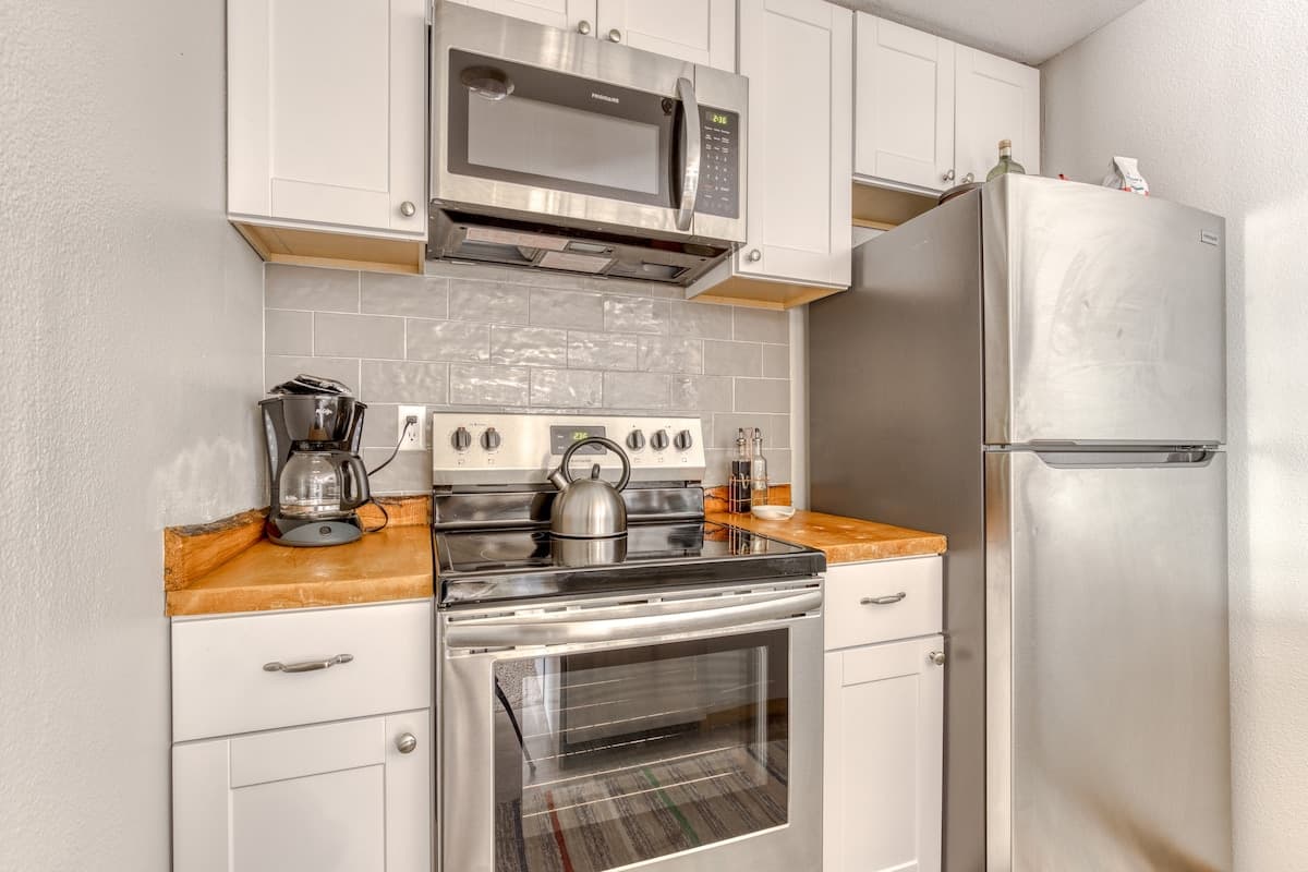 Thunderhead Condo With Heated Pool & Mountain View — photo 5