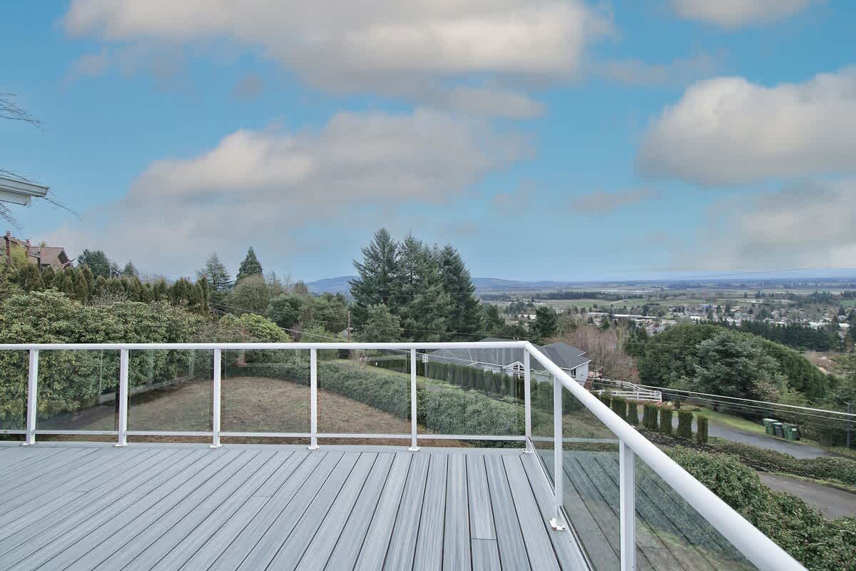 Vino Vista - Mid-Century Stunning Views w Deck — photo 5